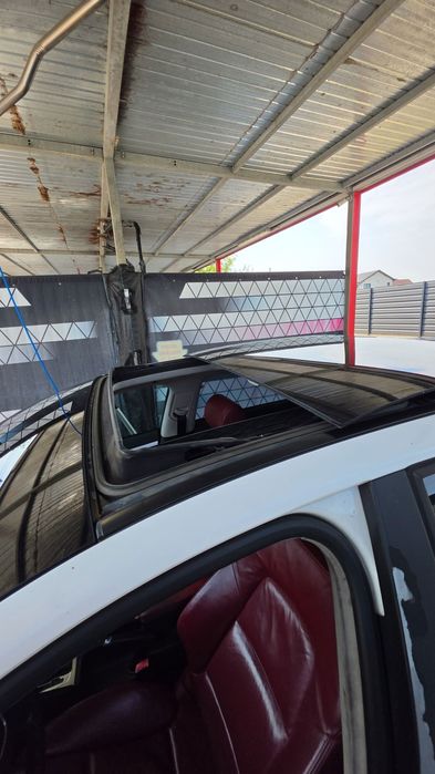 Vând Audi A3 Sportback 2.0 TDI (BMM) 140 CP Euro 4 - DSG - Piele Roșie - Trapă Panoramică - Jante R17