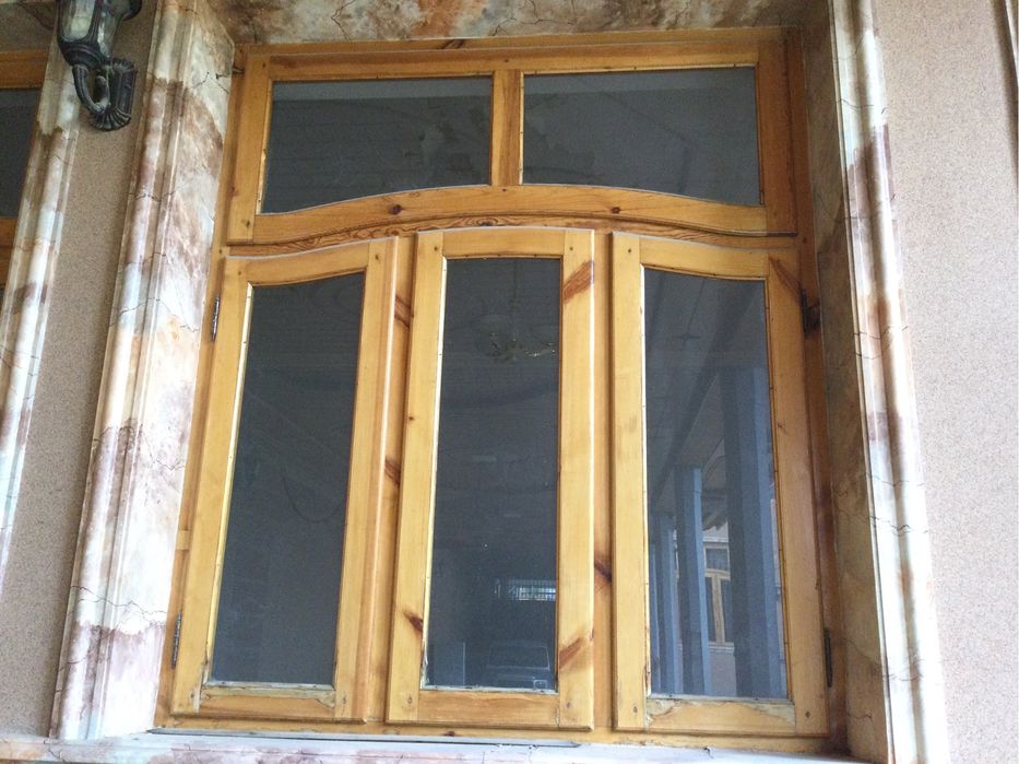 Окна деревянные из 50 мм рос сосны , б/у , По 540 тс .9 шт. Юнусобод.