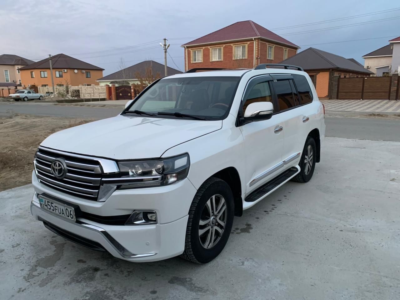 Toyota Land Cruiser 200 цена: купить Тойота Land Cruiser 200 новые и бу.  Продажа авто с фото на OLX Казахстан