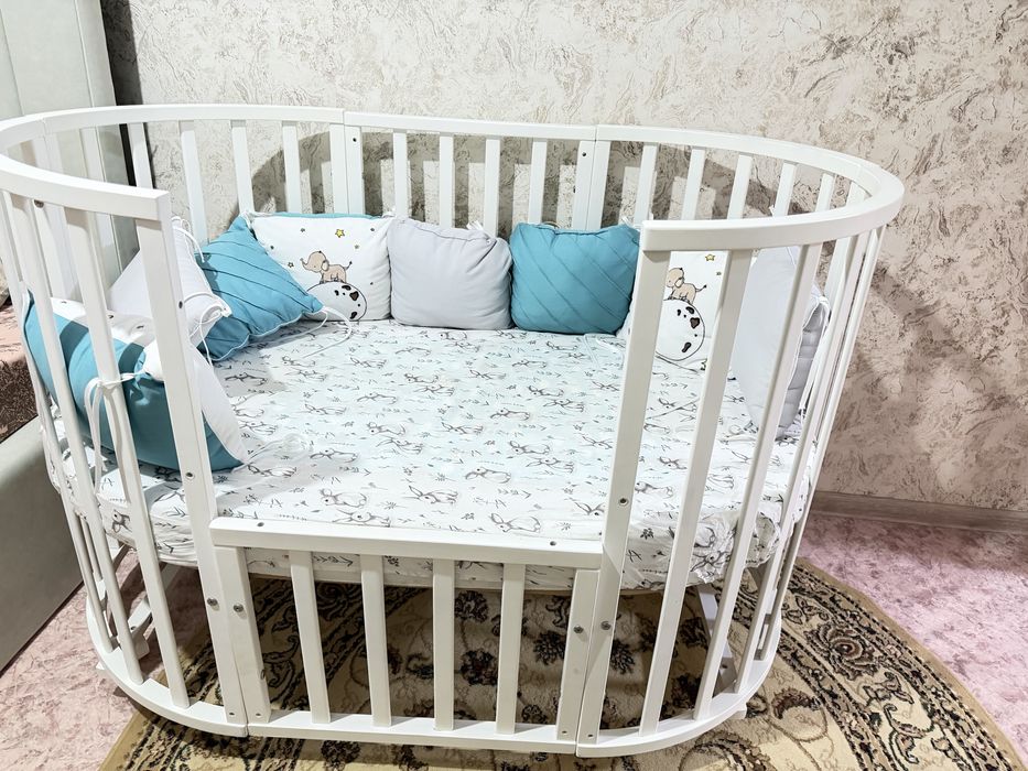 Продам детскую кроватку трансформер