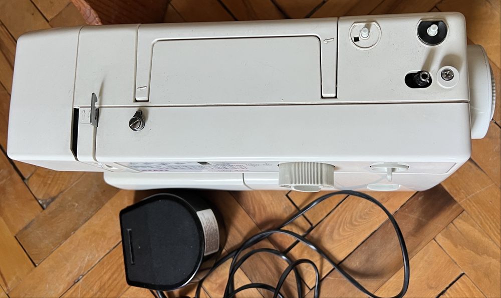 Шевна машина Пфафф Pfaff Hobby 422