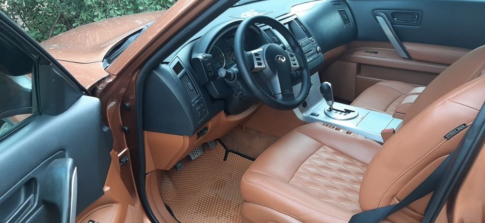 Продам Infinity FX45 4,5AT,2002г