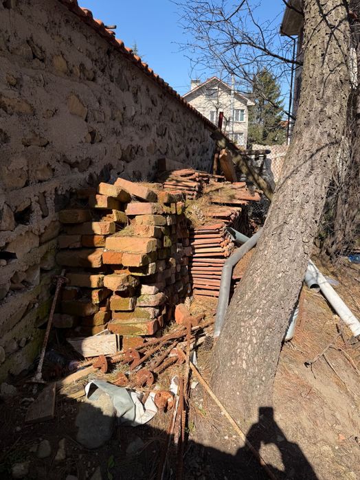 Тухли и керемиди