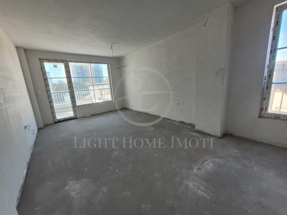 Продава се Двустаен апартамент в Пловдив, Гагарин - 68 кв.м за 1471 €/кв.м - Снимка #1