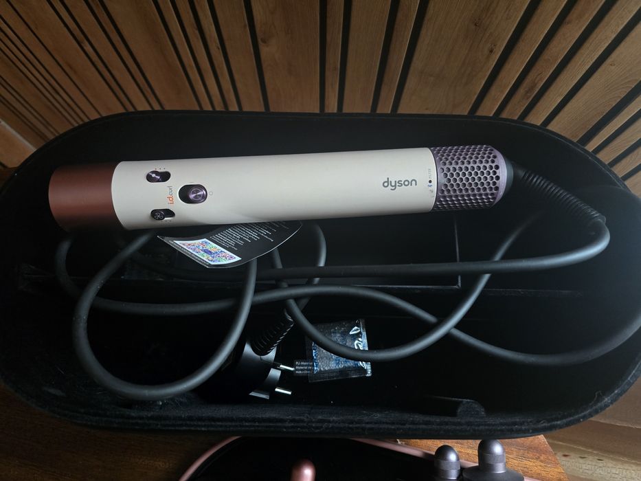 Dyson Airwrap ID HS08