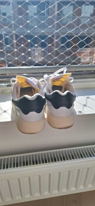 Adidasi New Balance 302, marime 42-42.5