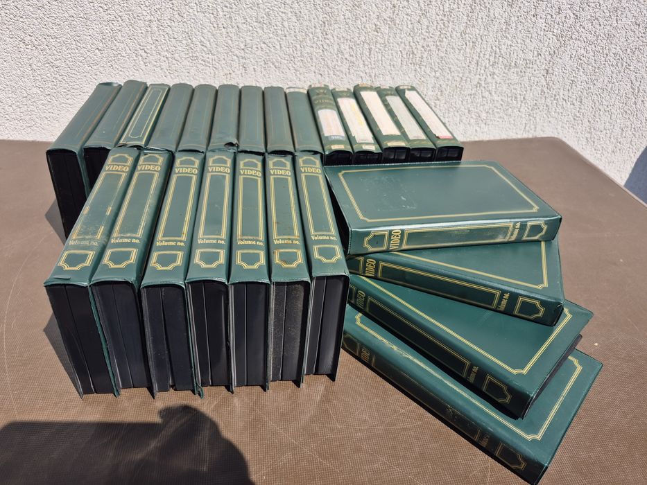 Vând Lot 25 casete video VHS de 195 minute, originale Basf, Tdk, Philips colecție filme diferite