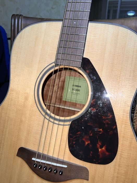 Гитара Yamaha FG800
