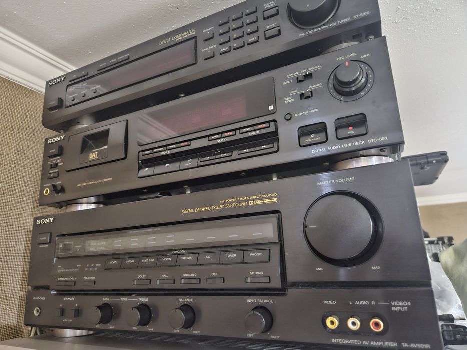 Блочный центр sony Japan