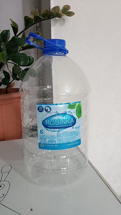 Продаю 6 литровый баклашка