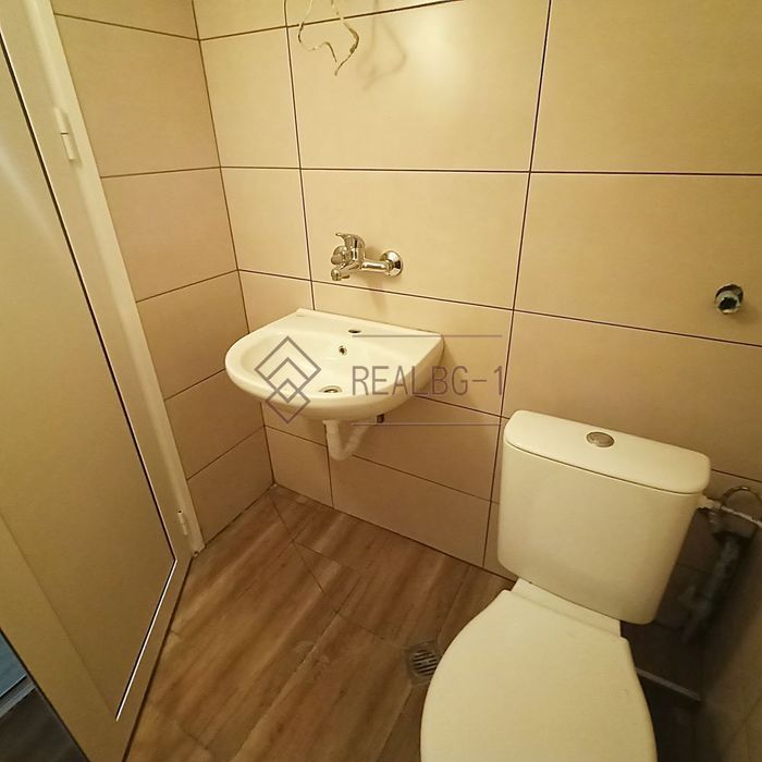 Дава се под наем Офис в Варна, ВИНС - 75 кв.м за 1200 € - Снимка #5