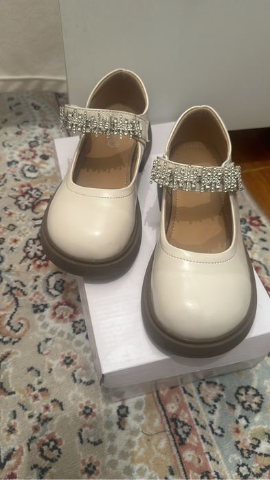 Детская обувь для девочек