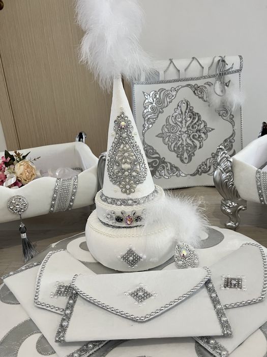 Коржын, Калта на заказ