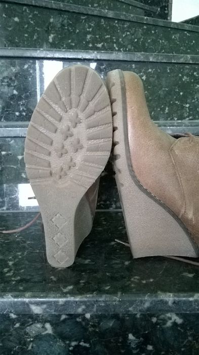 Дамски боти от естествена кожа