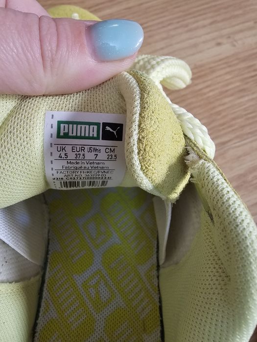 Puma suede heart marimea 37.5