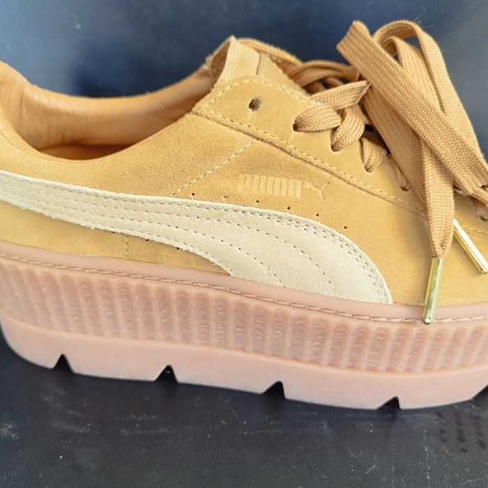 НАМАЛЕНИ 100 ЛВ Маратонки Сникърси PUMA оригинални 37,5-38
