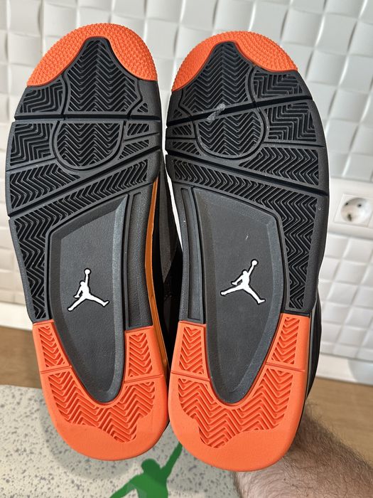 Nike Air Jordan Retro 4