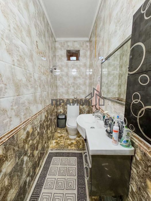 ПРОДАМ 5 ком. дом Центр (Артем ПРАЙМ)