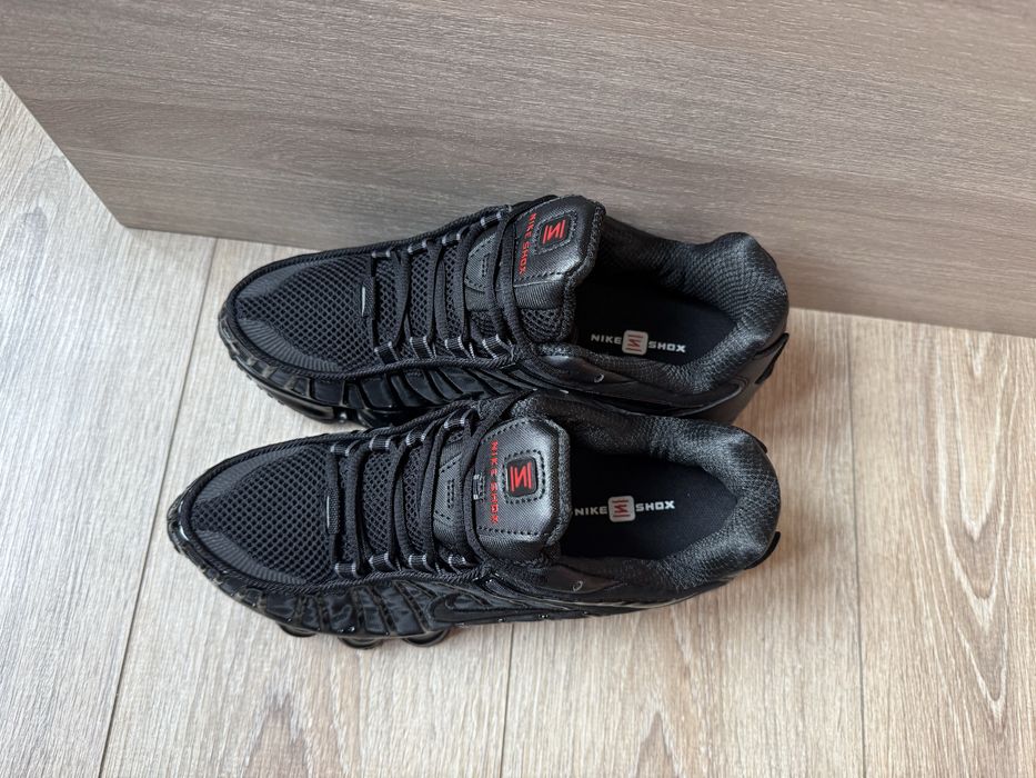 Nike Air Max Shox TL