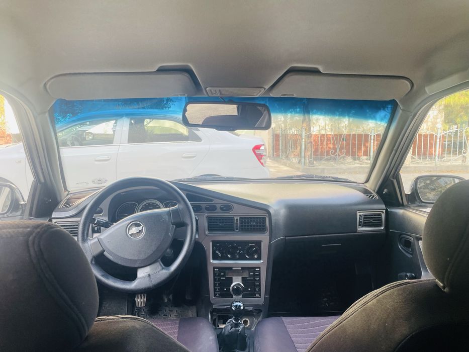 Нексия 2 донс 1.6 прастой бўлб тўлашга берилади