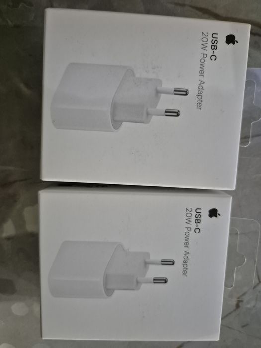 Нови оригинални аксесоари и адаптори за iphone обща цена