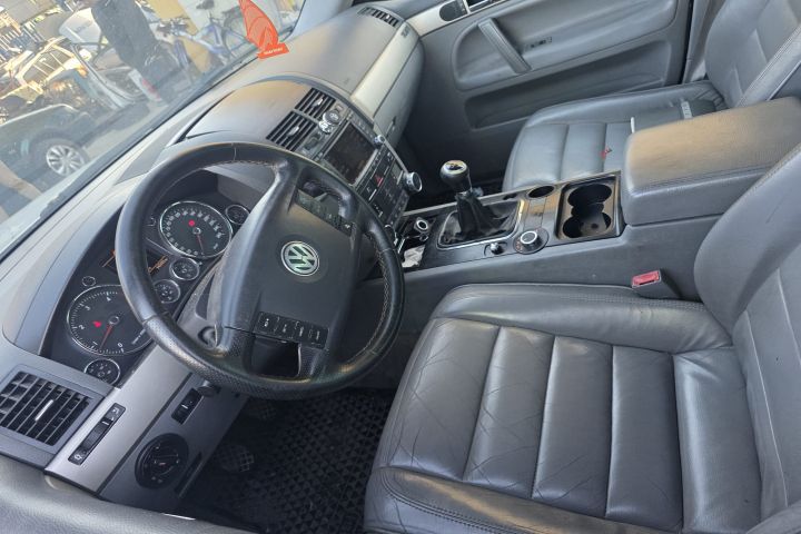 Motoras macara geam fata stanga GJ6E 43 7Y1 Volkswagen VW Touareg gen