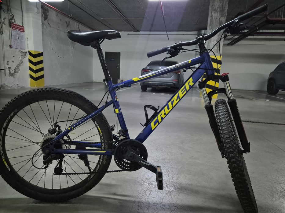 Продается горный велик cruzer c-936