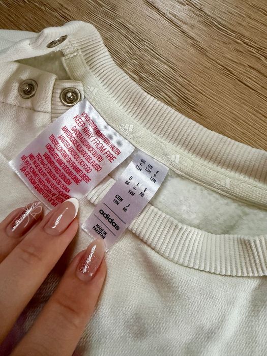 Бебешки екип Adidas 9–12 месеца – като нов