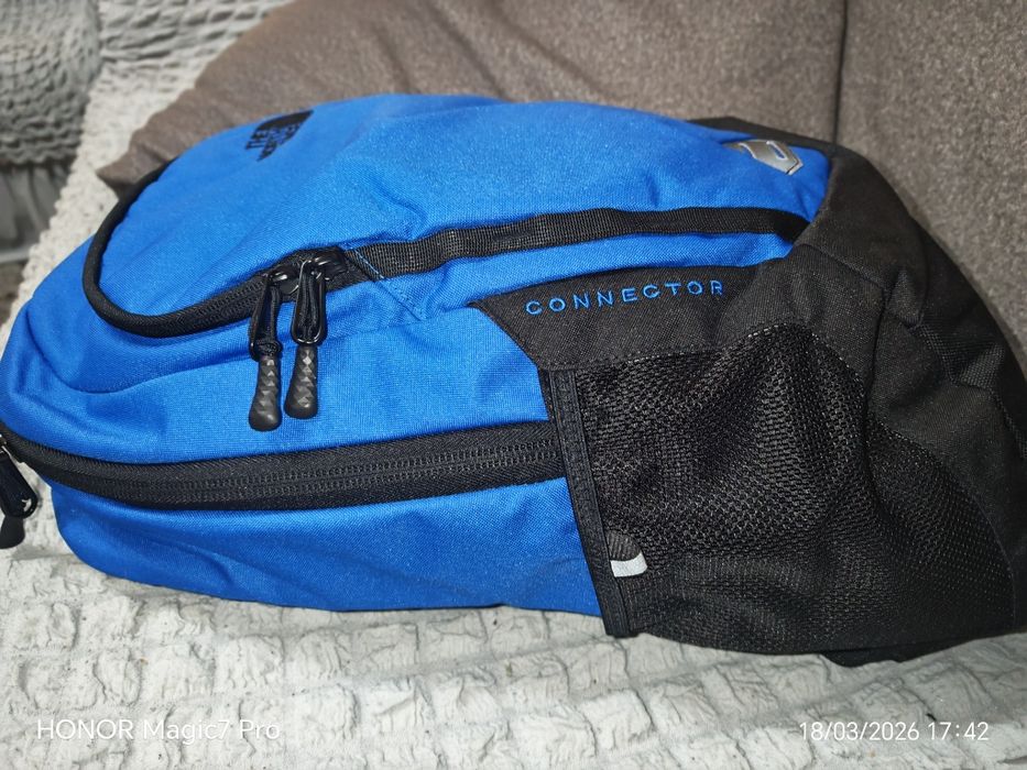 Ghiozdan The north face