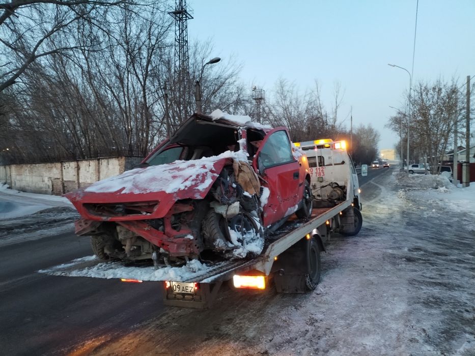 Эвакуатор Караганда, услуги эвакуатора 24/7