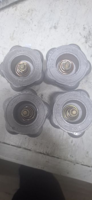 Запчастлар сотилади, хаммаси янги.