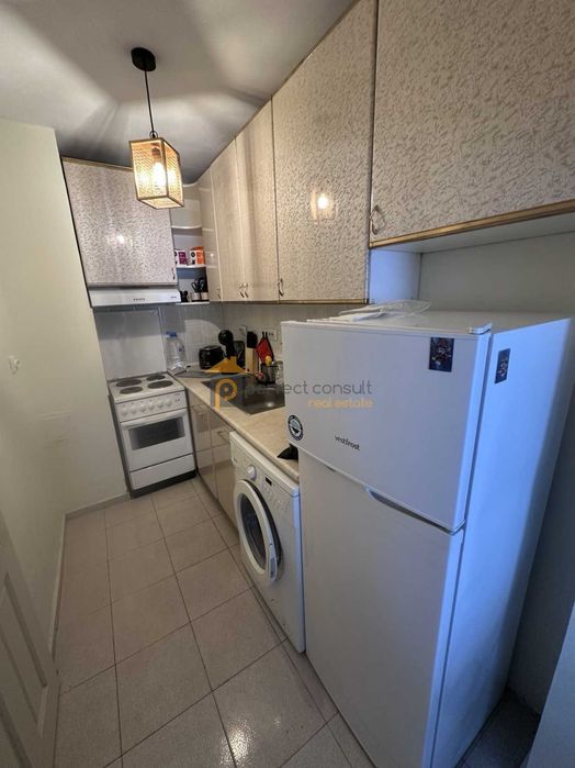 Дава се под наем Двустаен апартамент в Пловдив, Каменица 1 - 45 кв.м за 388.62 € - Снимка #2