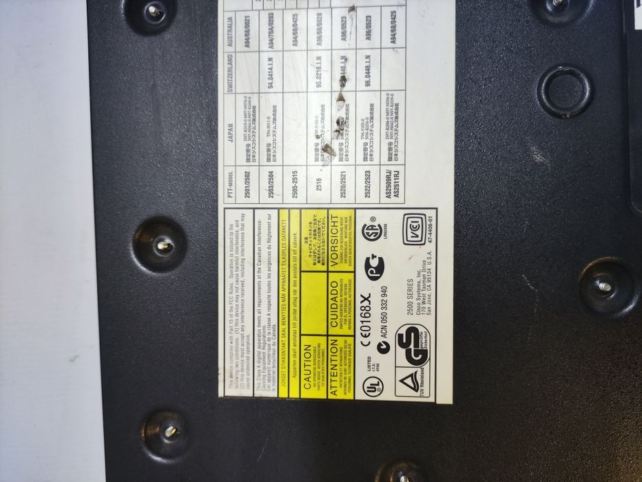 Cisco 2520, 2960. Читайте описание!