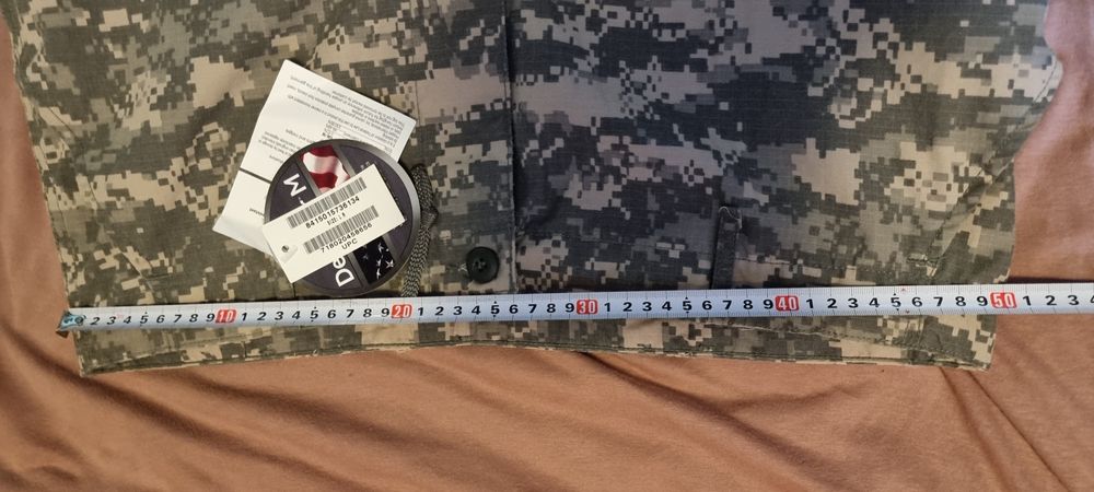 Vând uniforma militara tip NATO, barbati, nr. L