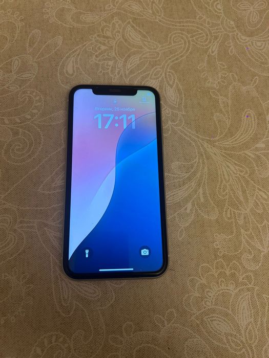 Мобильные телефоны