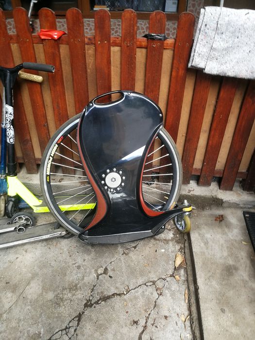 Детски велосипед и тротинетки