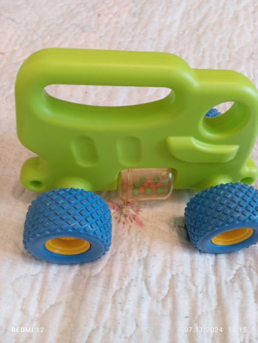 Игрушки для развития малышей