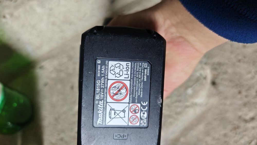 Акумулаторен винтоверт MAKITA DF488D002