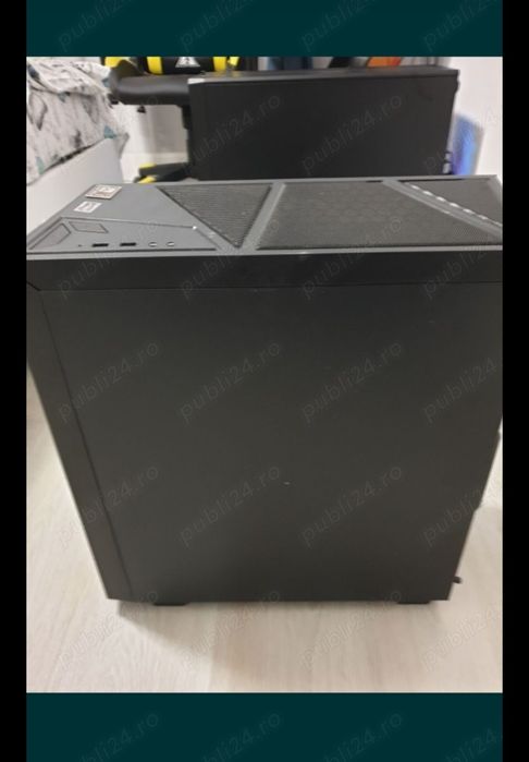 Vând unitate calculator