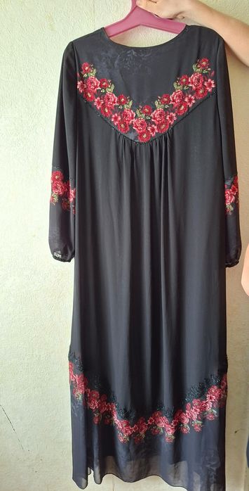 Вечернее длинное платье