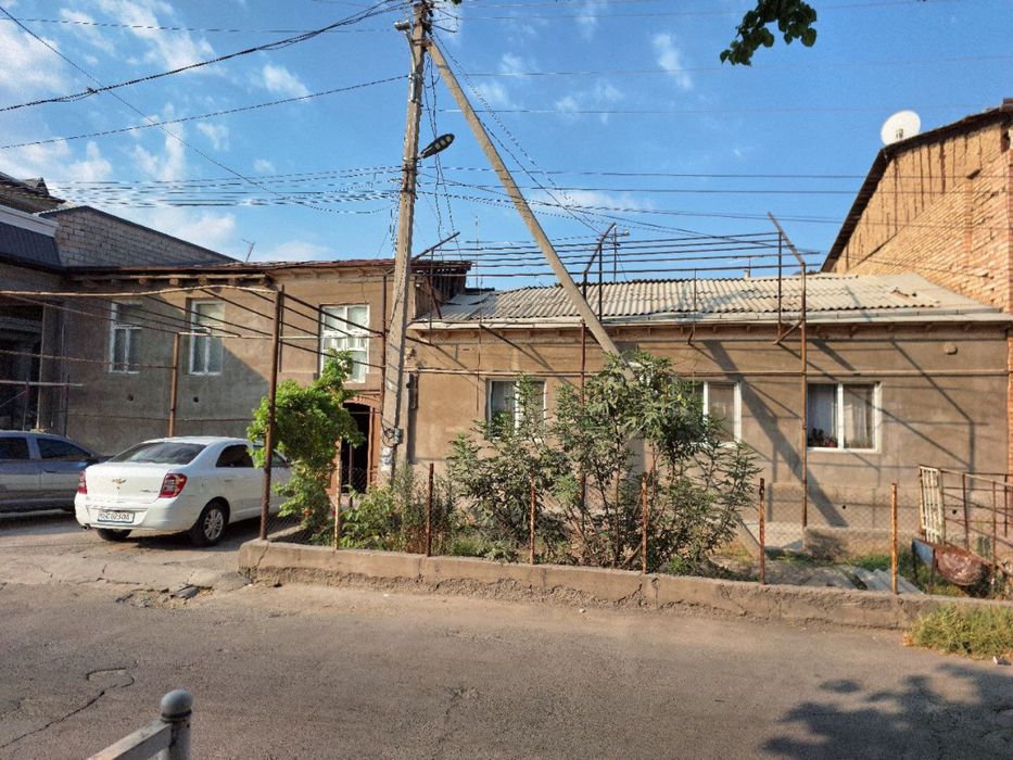 уй участка сотилади хамма шароити бор