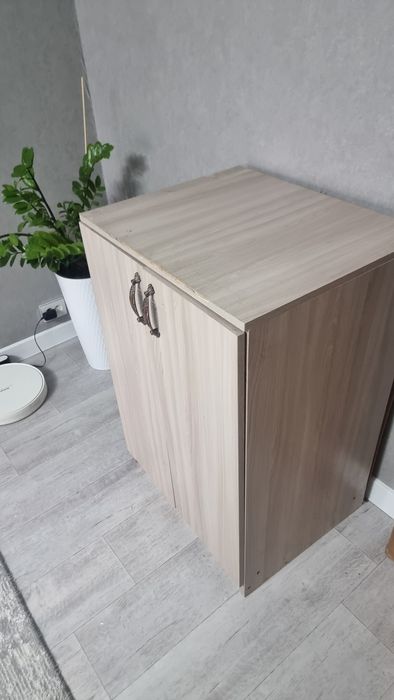 Шкаф (тумба) на балкон