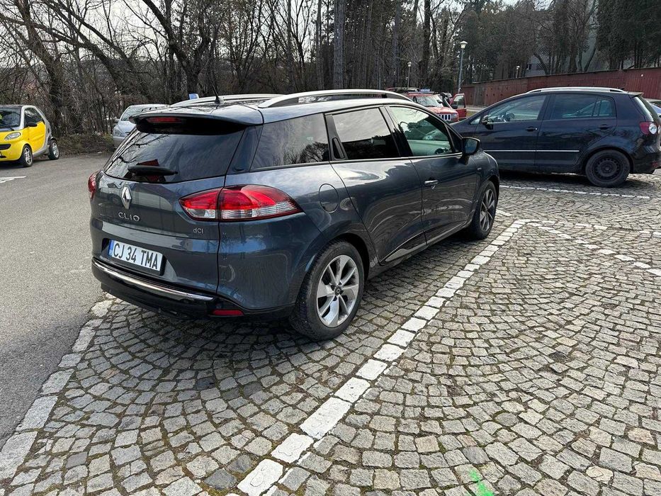 Renault Clio IV Estate 1.5 dCi • Service reprezentanță • Keyless • Navi
