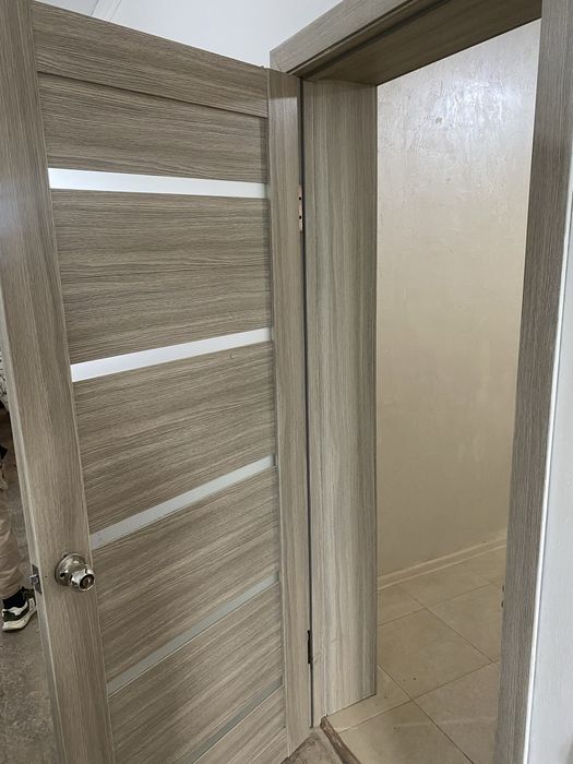 Продам межкомнатные двери б/у