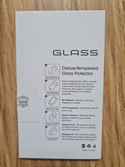Iphone glass protector