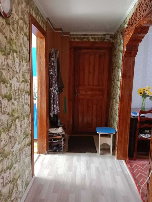 Продам 3-х комн. ул. Ауэзова, 1в
