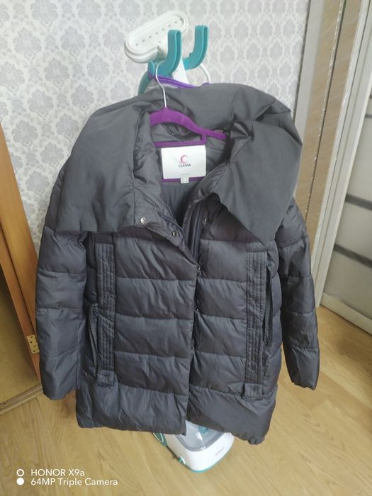 Продам зимний пуховик.