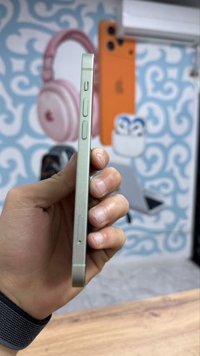iPhone 12 64