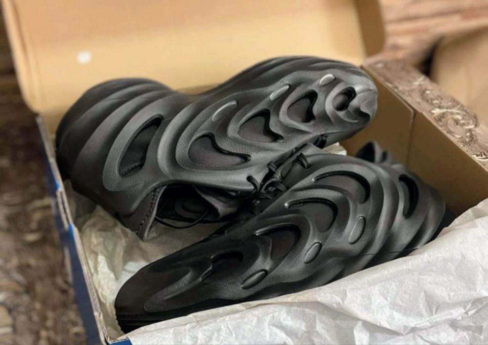 Adidasi Adidas AdiFomQ, black carbon .