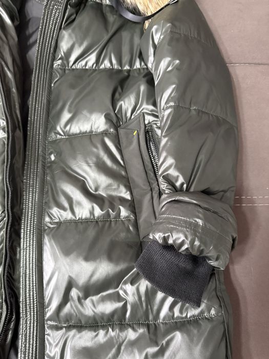 Продам пуховик зима